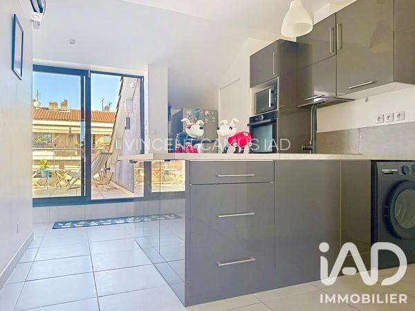 Appartement à vendre 4 pièces 72 m² Sanary-sur-Mer