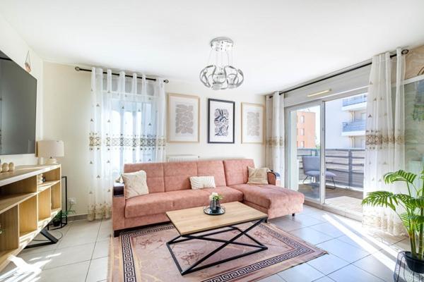 Appartement à vendre 285 001 € Pierre-Bénite 4 p 71 m² DPE C