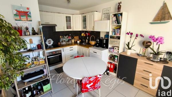 Appartement 2 pièces de 42 m² à Sète (34200)