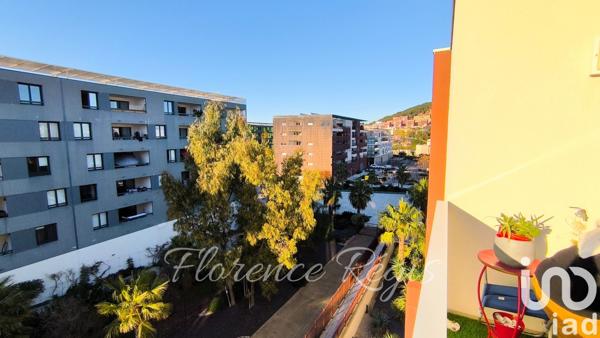 Appartement 2 pièces de 42 m² à Sète (34200)