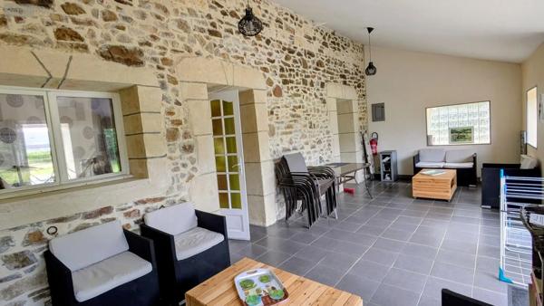 Achat - Maison Sainte-Colombe 50390 11 pièces 304 m 2 85652 m 2