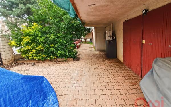 Maison à vendre    6 pièces •  Vias