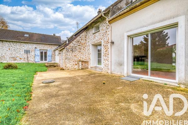 Maison à vendre 7 pièces 165 m² Crécy-la-Chapelle