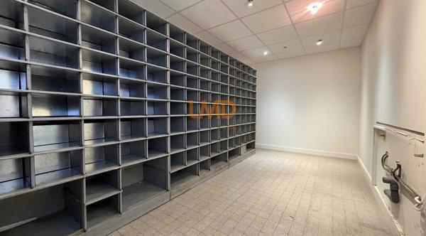 Local pro/commercial 58 m² forte visibilité