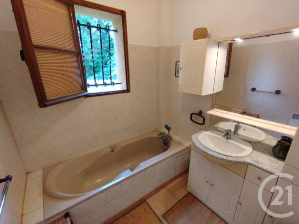 Maison à vendre  13 pièces - 343,80 m2 ST PIERRE D EYRAUD - 24