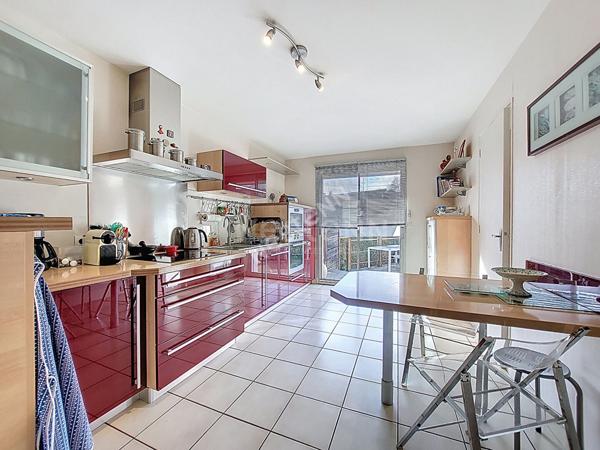 Orvault : Charmante Maison à Vendre : Confort, luminosité et tranquilité pour cette belle maison familiale 4 Chambres et Garage, !