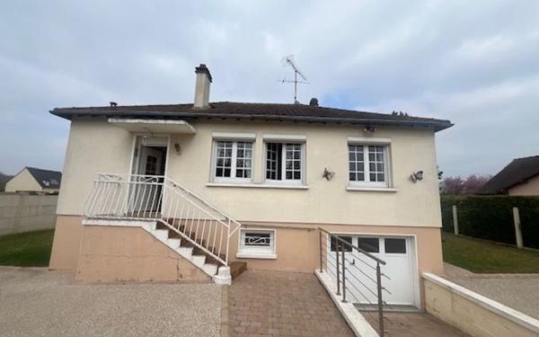 Maison à vendre    4 pièces •  Freneuse