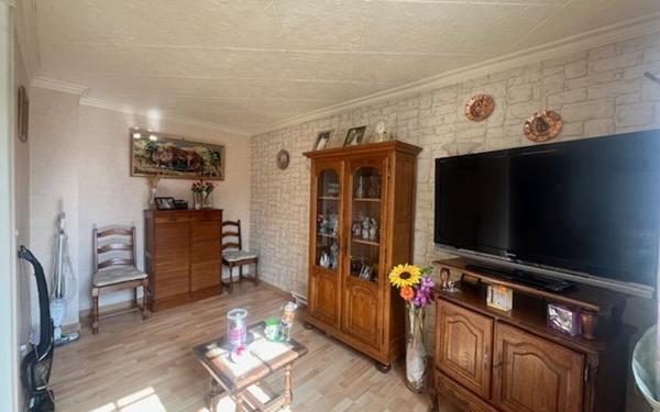 Maison à vendre    4 pièces •  Freneuse