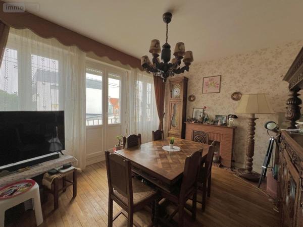 Immeuble à vendre à Lorient dans le Morbihan (56100), ref : 56081-2486   
Carnel