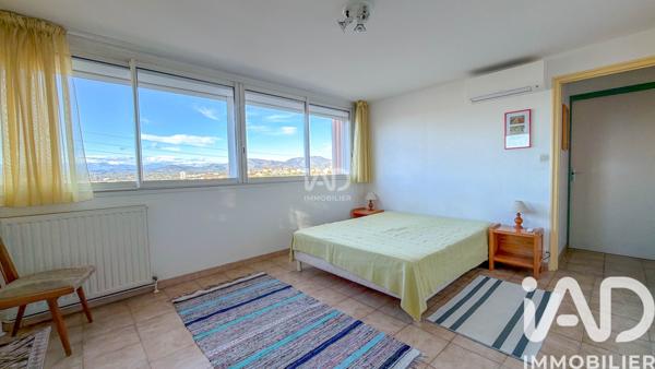 Maison à vendre 8 pièces 202 m² Saint-Raphaël