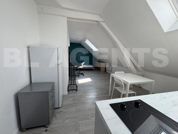 À vendre – Studio lumineux rénové – Idéal investissement ou 1er achat 