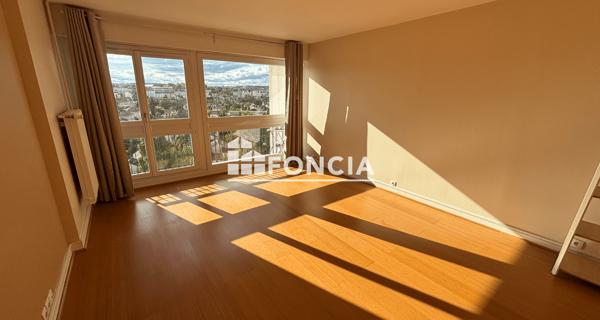 Location Appartement 4 pièces 81.13 m² - L'haÿ-les-roses 94240
