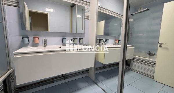 Location Appartement 4 pièces 81.13 m² - L'haÿ-les-roses 94240