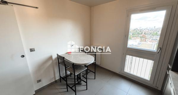 Location Appartement 4 pièces 81.13 m² - L'haÿ-les-roses 94240