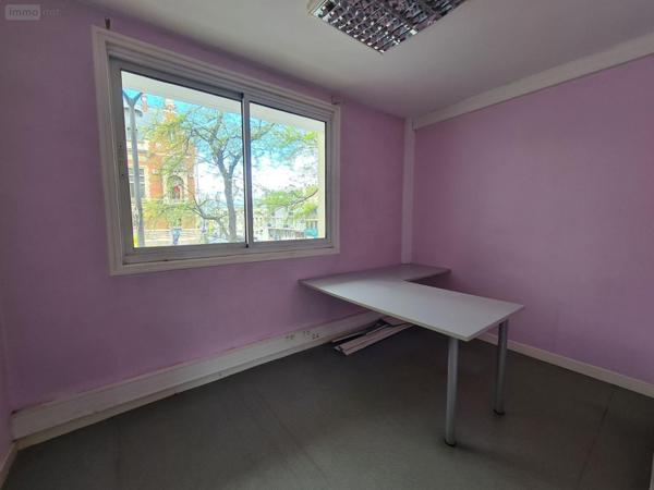 Local professionnel à louer à Dunkerque dans le Nord (59140), ref : S5354   
Mairie