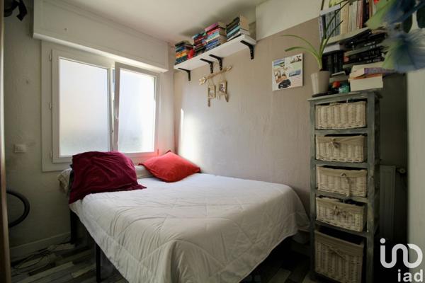 Appartement 7 pièces de 100 m² à Saint-Laurent-du-Var (06700)