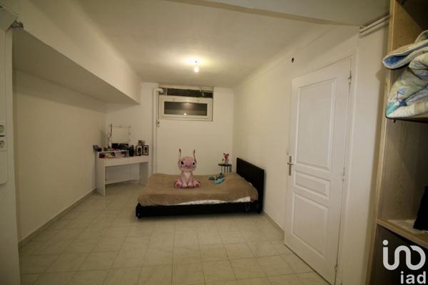 Appartement 7 pièces de 100 m² à Saint-Laurent-du-Var (06700)