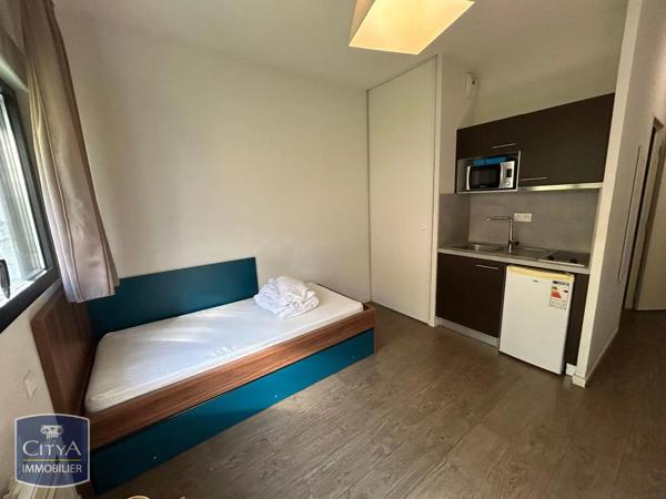 Appartement à louer 1 pièce 20.05m² Tours (37000)