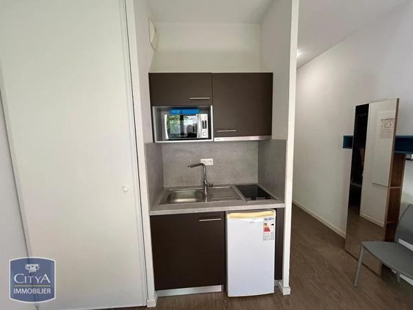 Appartement à louer 1 pièce 20.05m² Tours (37000)