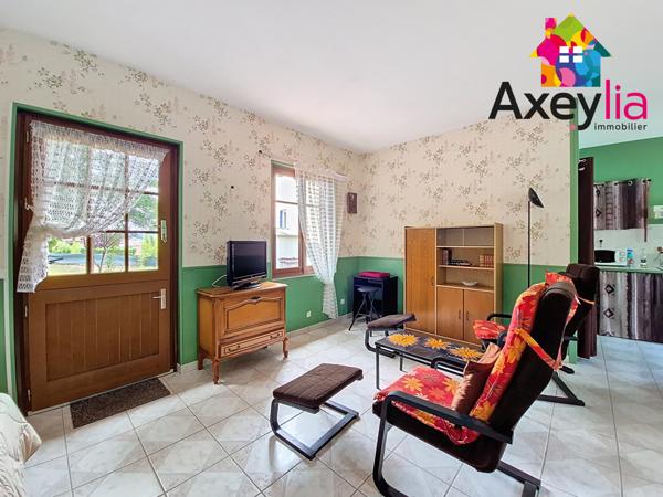 Charlieu (42190) A VENDRE - MAISON AVEC TERRAIN - PORTES DE CHARLIEU