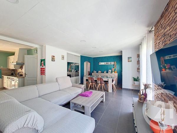 Maison à vendre  6 pièces - 115 m2 ST JEAN DE BEUGNE - 85