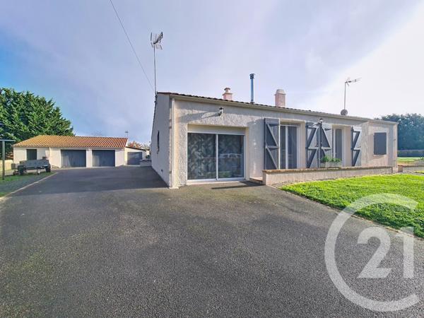 Maison à vendre  6 pièces - 115 m2 ST JEAN DE BEUGNE - 85