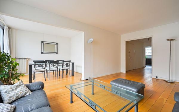 Appartement à vendre    5 pièces • 107,16 m2 Paris 11