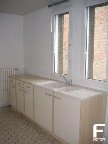 A louer appartement type F3 - centre ville de Carentan - 3e étage