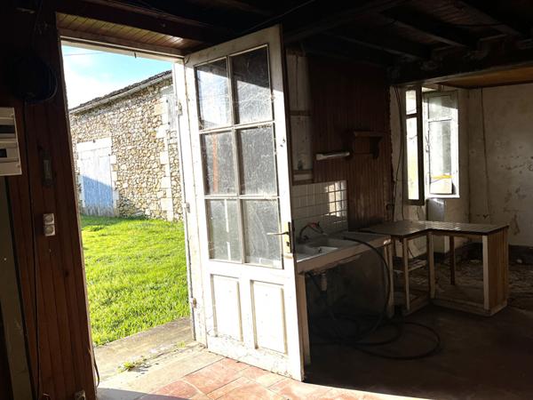 Maison à vendre à Sainte Radegonde  (33)