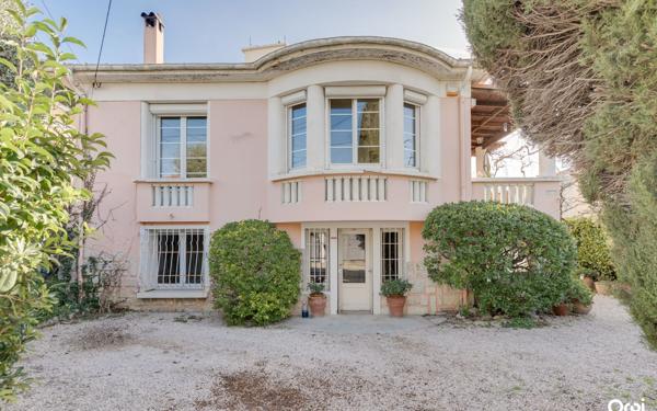 Maison à vendre    5 pièces • 117 m2 Marseille 9