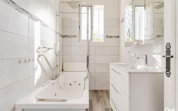 Maison à vendre    5 pièces • 117 m2 Marseille 9