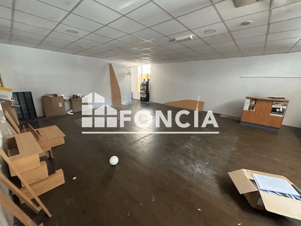 Location Local commercial 1 pièce 342 m² - 22 BOULEVARD DE LA REPUBLIQUE Vienne 38200