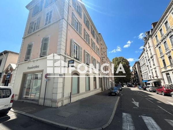 Location Local commercial 1 pièce 342 m² - 22 BOULEVARD DE LA REPUBLIQUE Vienne 38200
