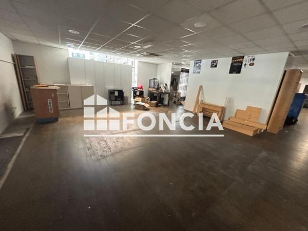 Location Local commercial 1 pièce 342 m² - 22 BOULEVARD DE LA REPUBLIQUE Vienne 38200