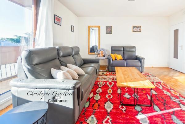 Saint Cyr l'Ecole - Appartement T4 (2 SDB - 3/4 chambres) - Quartier la Fontaine Saint Martin