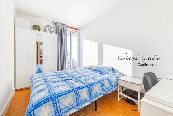 Saint Cyr l'Ecole - Appartement T4 (2 SDB - 3/4 chambres) - Quartier la Fontaine Saint Martin
