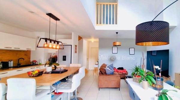 Exclusivité - Maison 5 pièces au-dessus du Golf d’Ésery