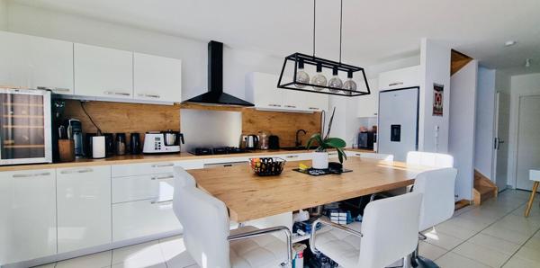 Exclusivité - Maison 5 pièces au-dessus du Golf d’Ésery