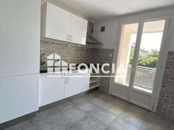 Location Appartement 3 pièces 70.57 m² - 6 PLACE BORODINE Avignon 84000