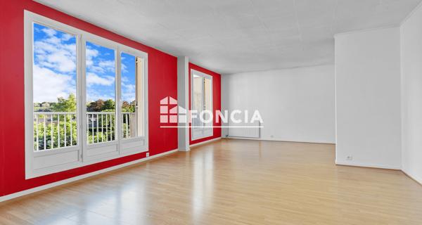 À vendre Appartement 4 pièces 85.29 m² - Montigny-le-bretonneux 78180