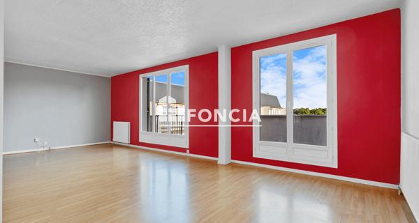 À vendre Appartement 4 pièces 85.29 m² - Montigny-le-bretonneux 78180