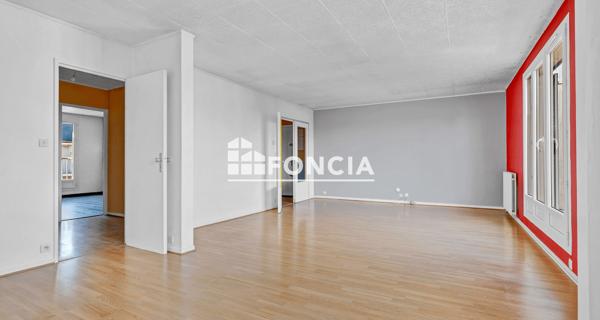 À vendre Appartement 4 pièces 85.29 m² - Montigny-le-bretonneux 78180