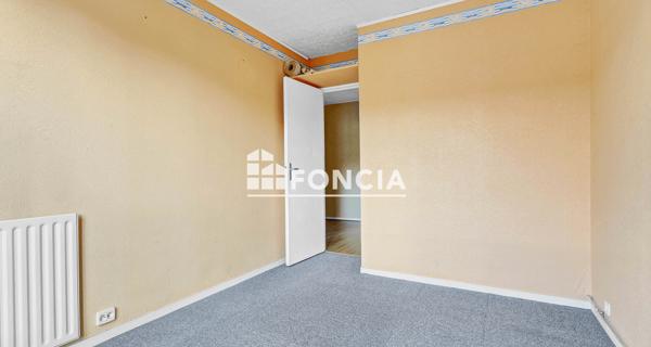 À vendre Appartement 4 pièces 85.29 m² - Montigny-le-bretonneux 78180