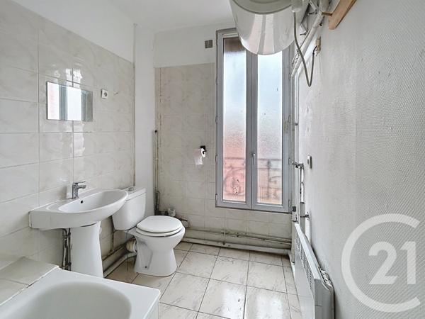 Appartement F2 à vendre  2 pièces - 37 m2 ST DENIS - 93