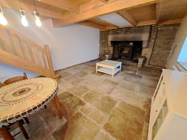 Trégunc joli penty entièrement rénové de 82 m² sur un jardin de 635 m² entre bourg et plages