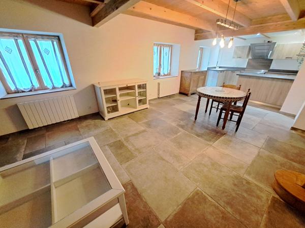 Trégunc joli penty entièrement rénové de 82 m² sur un jardin de 635 m² entre bourg et plages