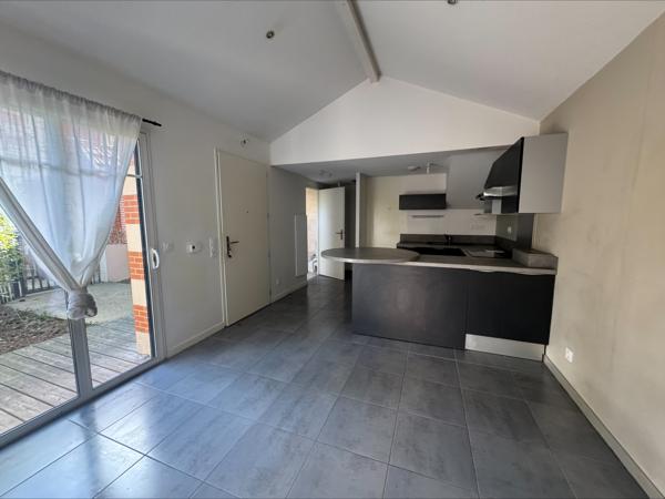 Maison 2 pièce(s) 1 chambre(s) 42 m²