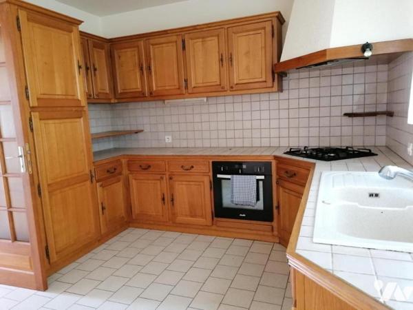 PAVILLON SUR SOUS SOL