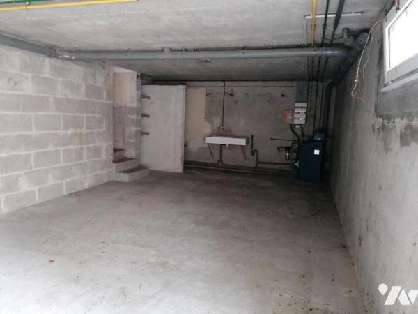 PAVILLON SUR SOUS SOL