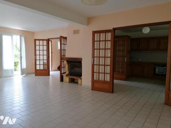 PAVILLON SUR SOUS SOL